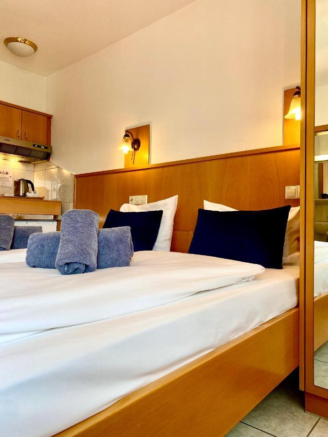 Hotel La Ferte Stuttgart Eksteriør bilde